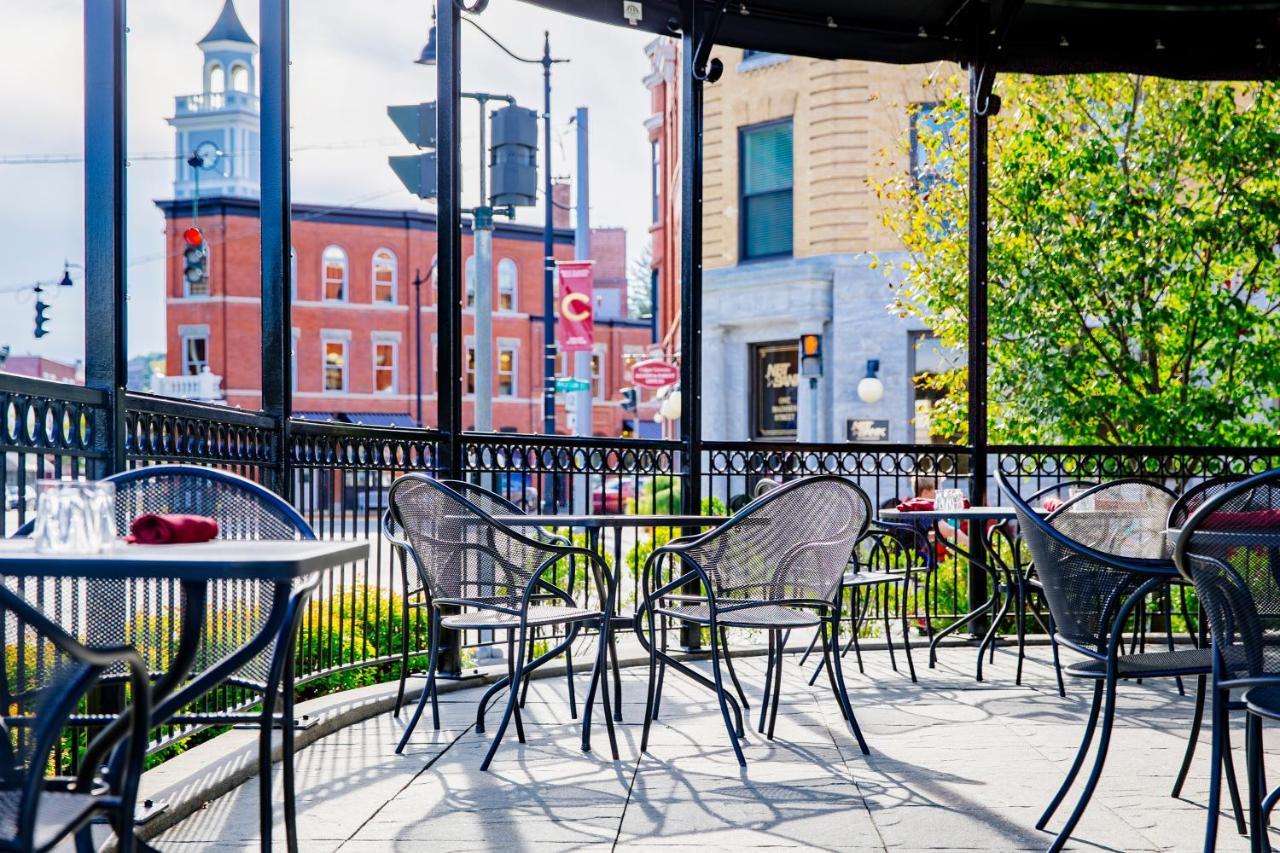 Colgate Inn Hamilton Екстериор снимка